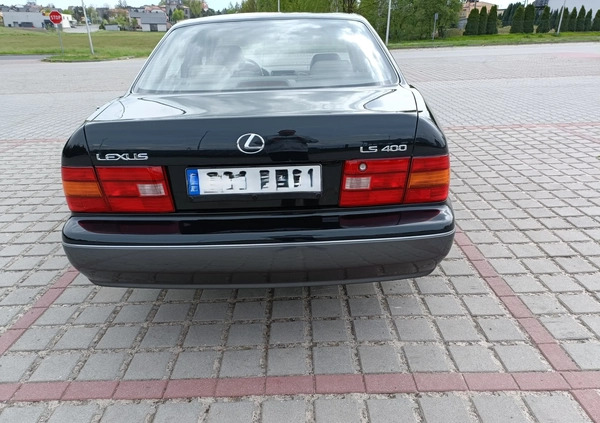 Lexus LS cena 75000 przebieg: 223400, rok produkcji 1995 z Barczewo małe 466